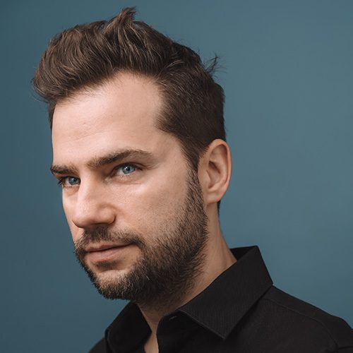 Michał Marczak headshot