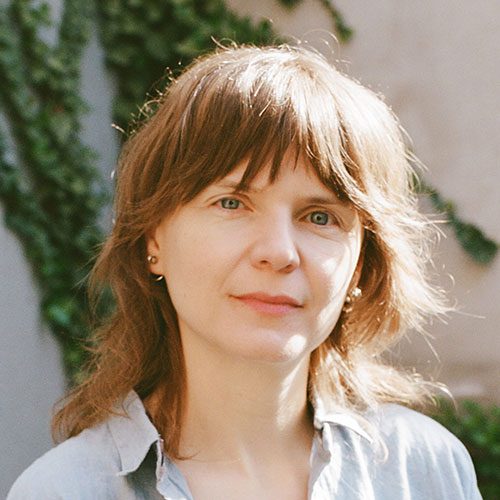 Isabelle Tollenaere headshot