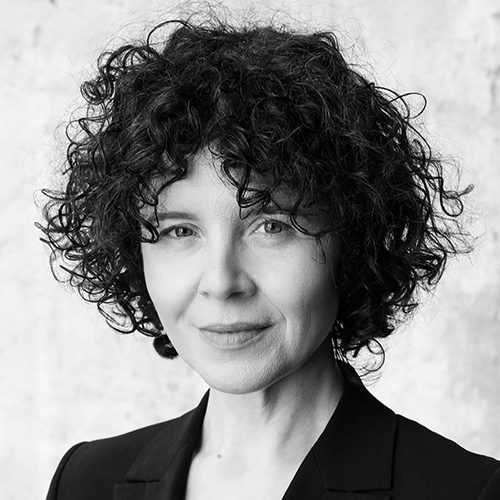 Marie Kreutzer headshot