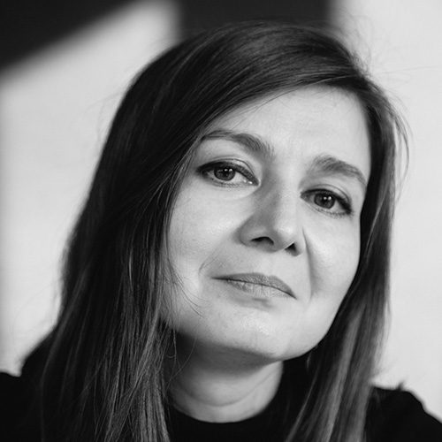 Teodora Ana Mihai headshot
