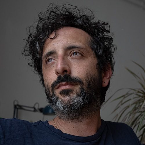 Lev Kalman headshot